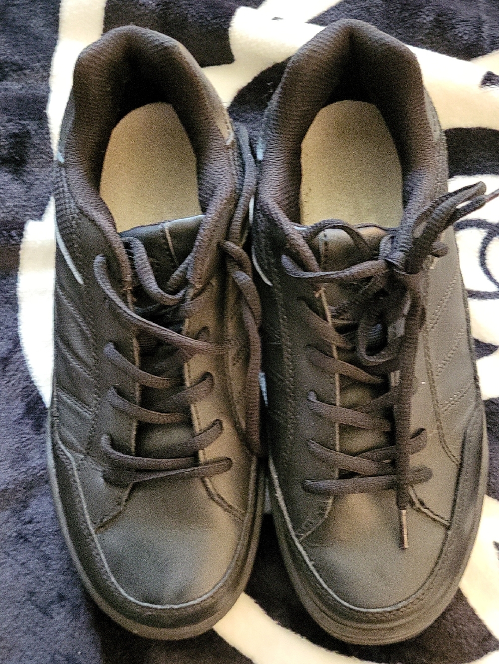 Casual Lace-Up Sneakers - Oil And Slip Resistant Black Ws 8m
